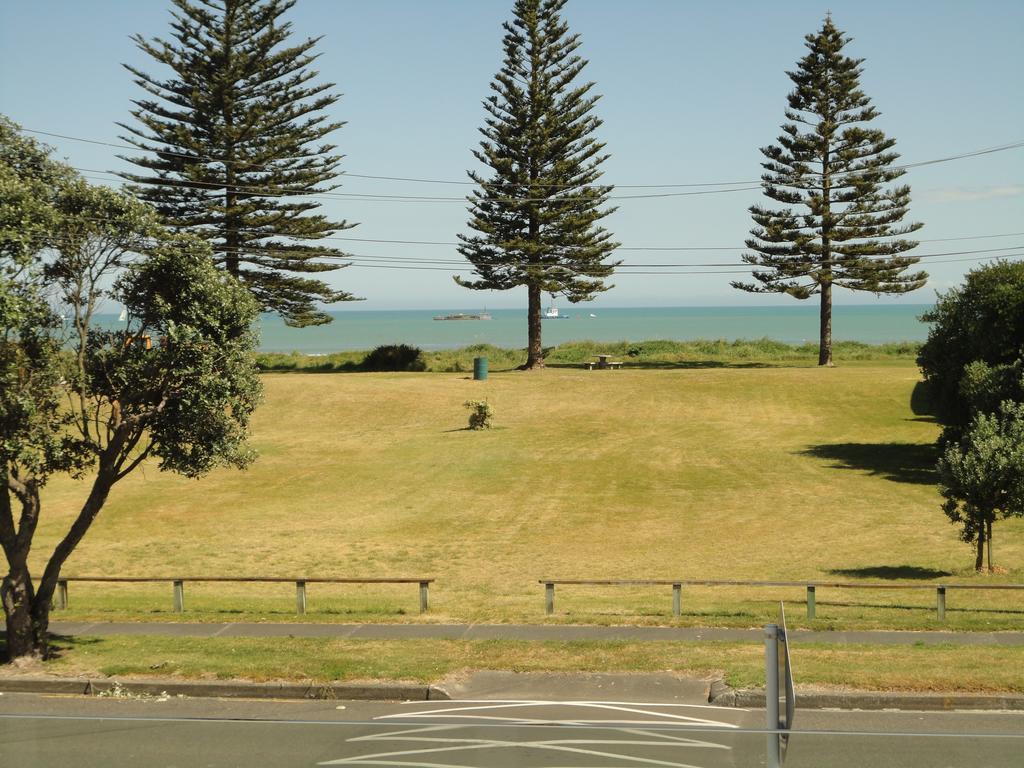 Beachcomber Motel Gisborne Room photo